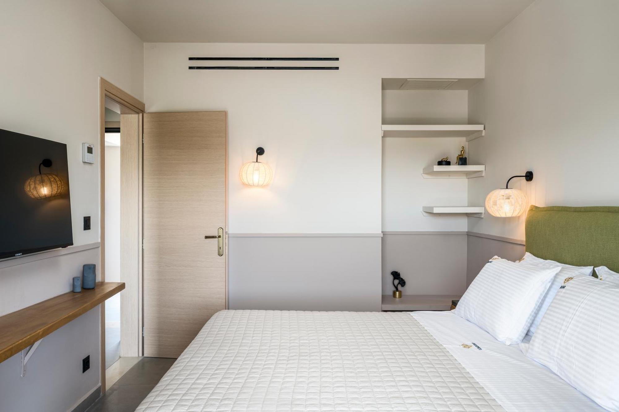 Loadstar Rooms & Suites 콘토칼리 외부 사진